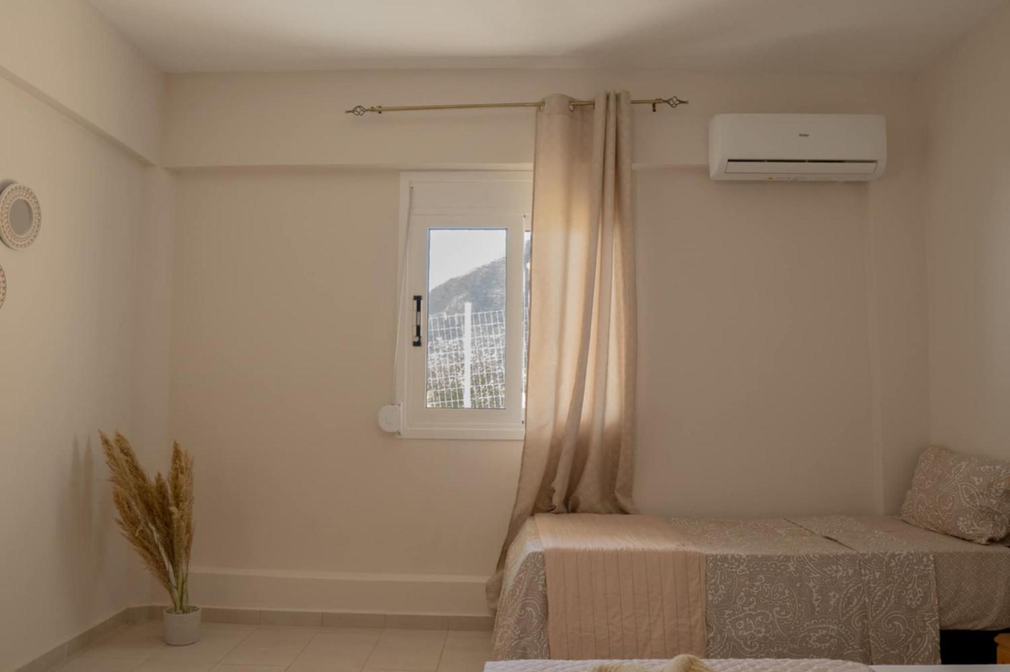 Kapetanianá Studios Anna Maria With Sea View מראה חיצוני תמונה