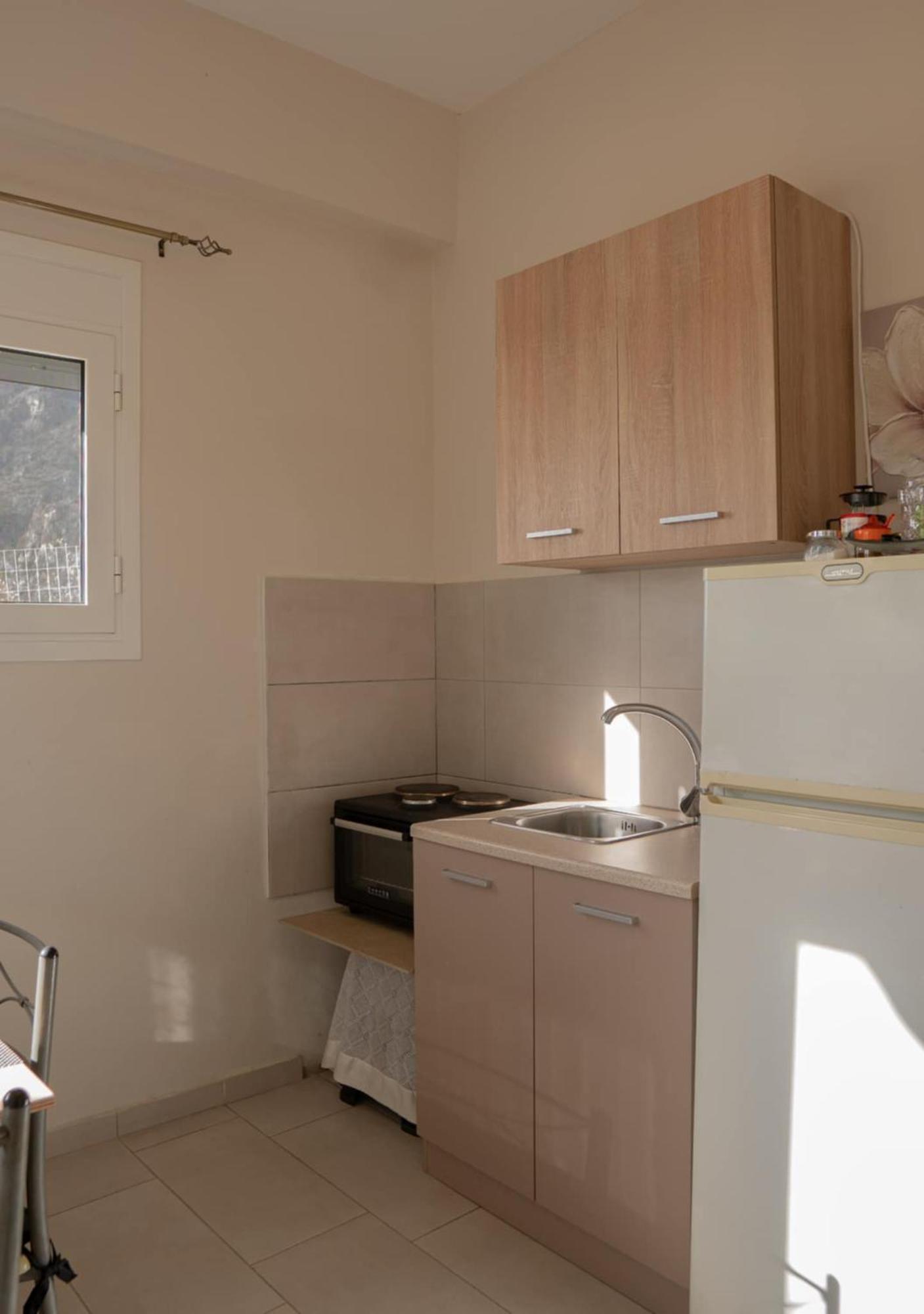 Kapetanianá Studios Anna Maria With Sea View מראה חיצוני תמונה